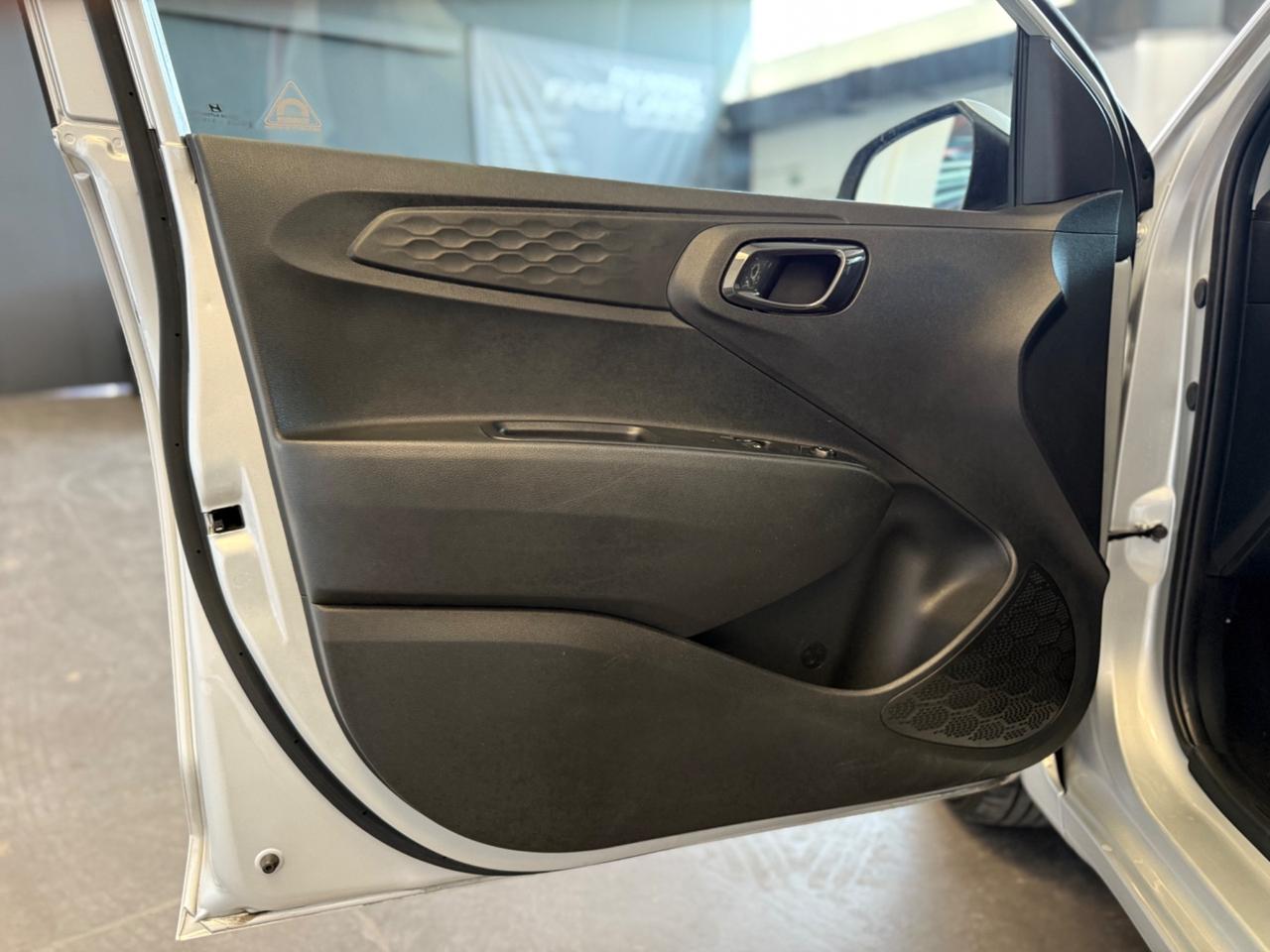 Hyundai i10 1.0 MPI Prime NEOPATENTATI