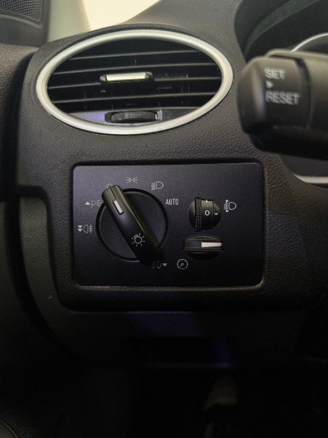 FORD Focus 2.0 TDCi (136CV) CC Tit. DPF