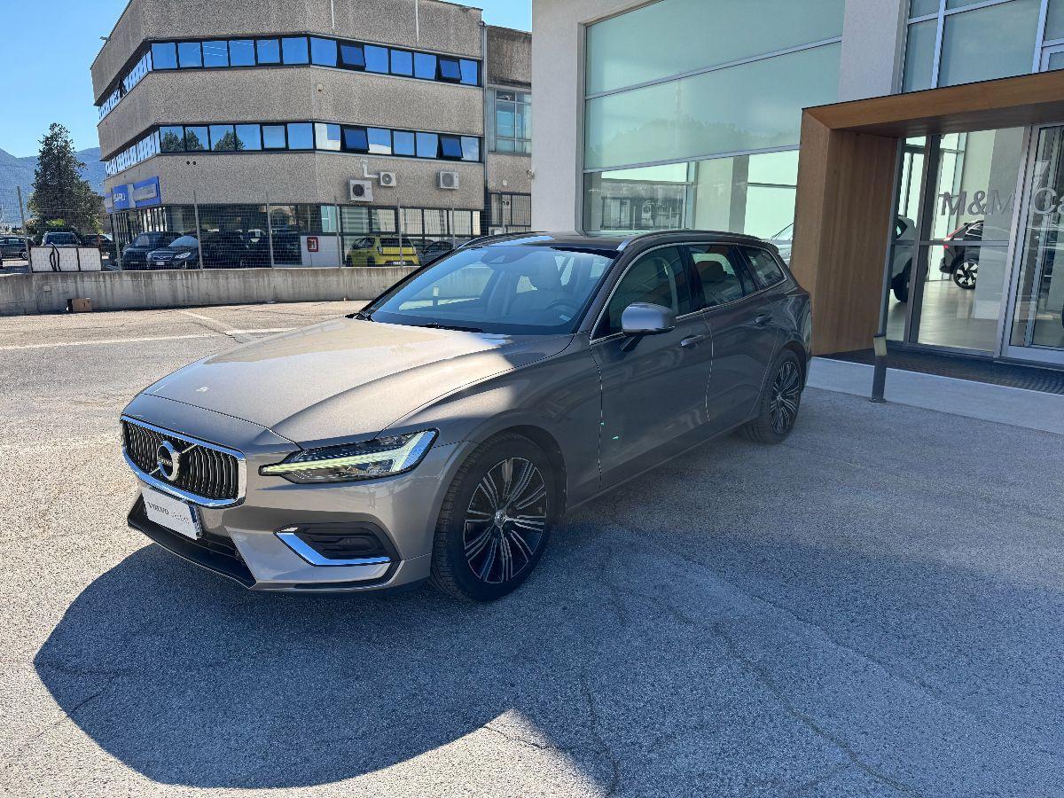VOLVO - V60 - D3 Geartronic Inscription AUTOCARRO N1