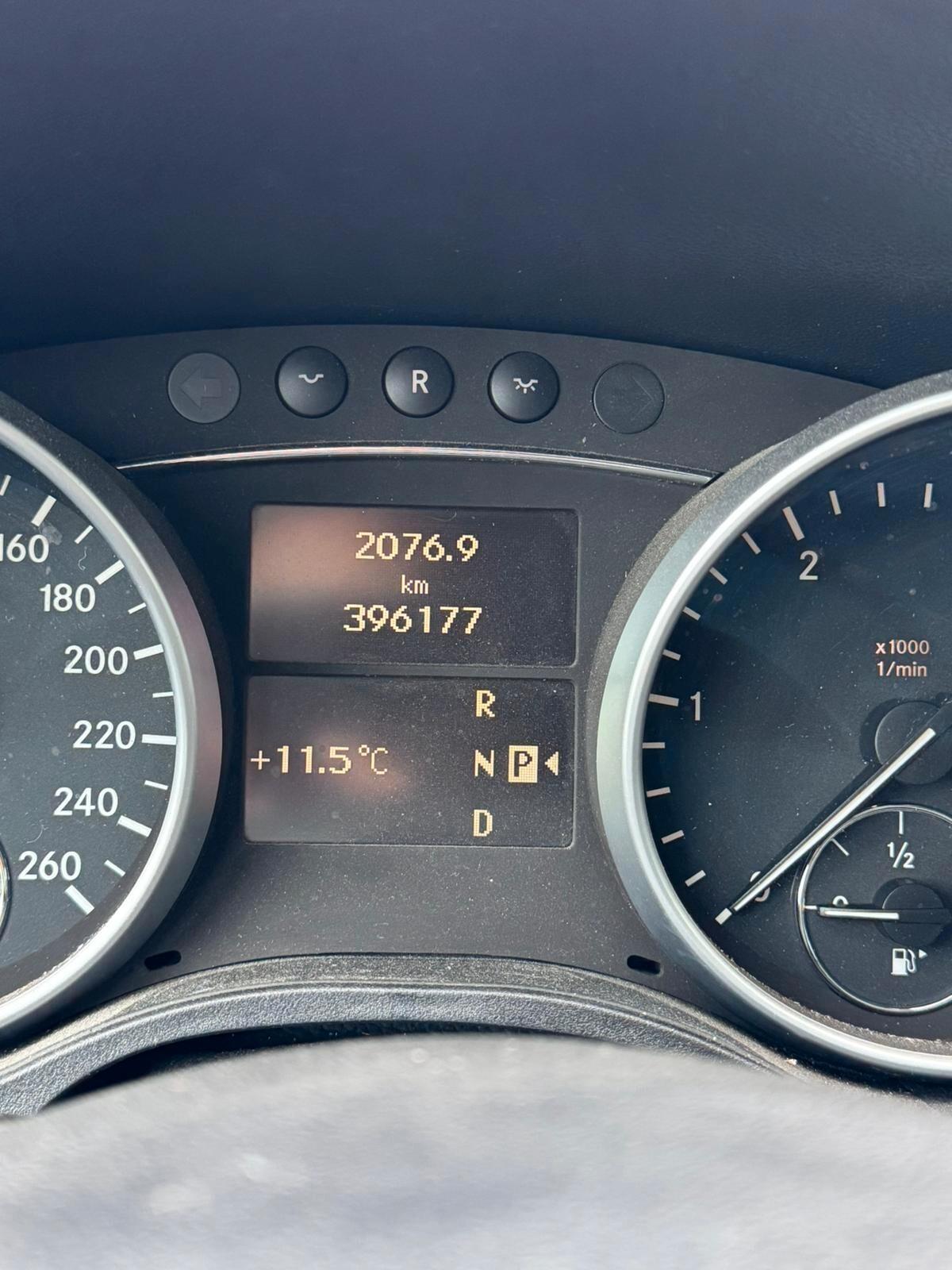 MERCEDES-BENZ ML 350 CDI 4MATIC 2010