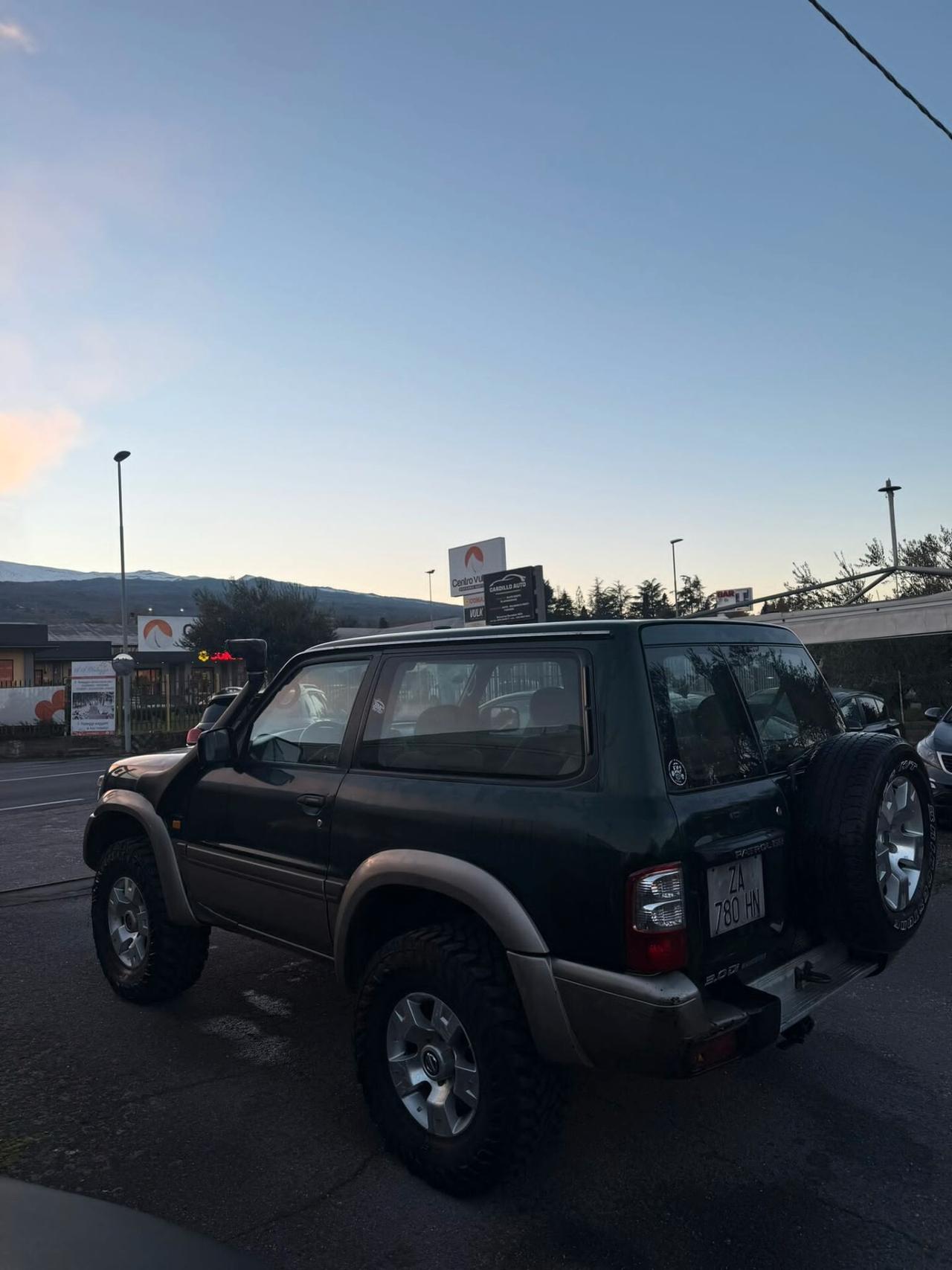 Nissan Patrol 3.0 TD Di 3 porte 4x4