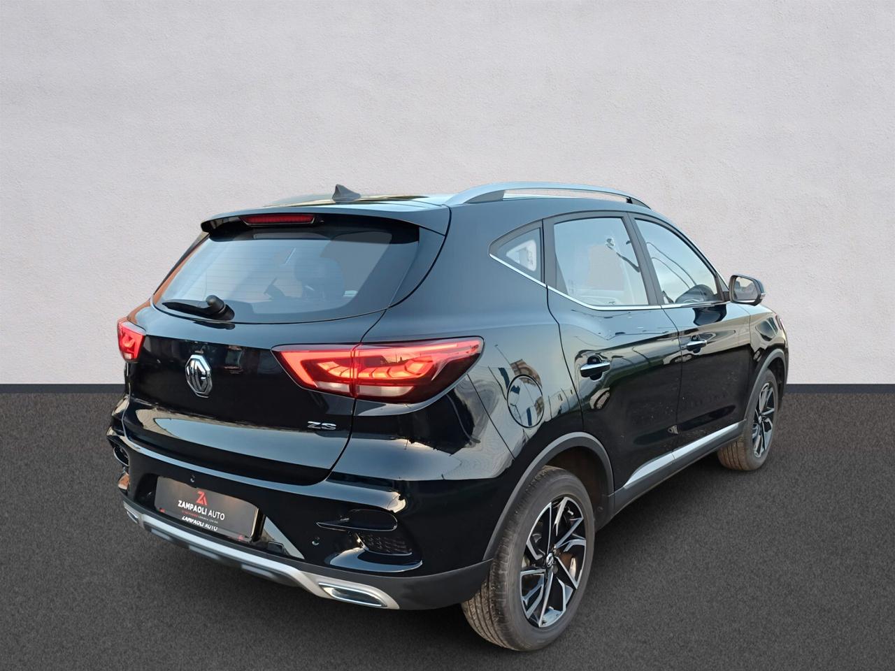 Mg ZS 1.5 VTi-tech Luxury | da € 190,00 al mese