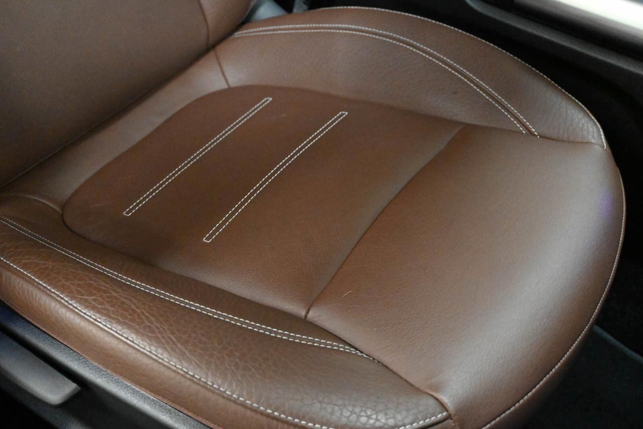 MERCEDES GLA (X156) GLA 200 d Automati...