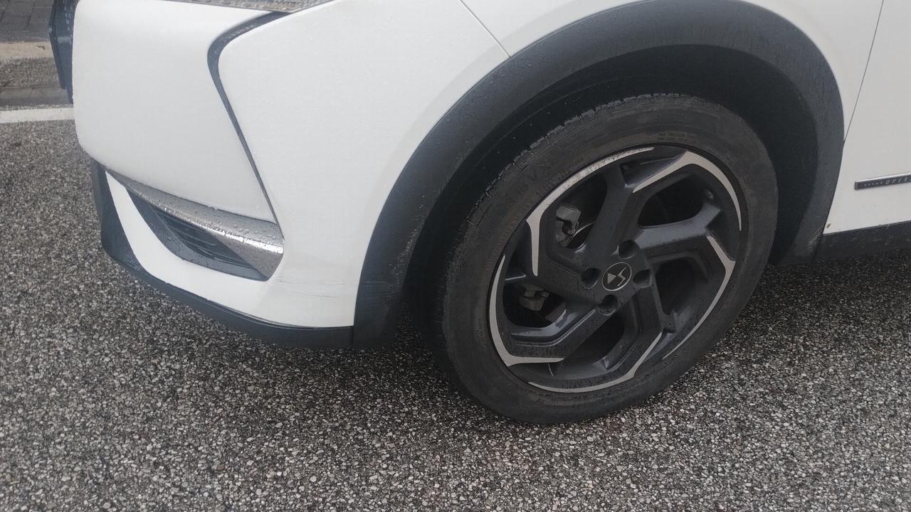 Ds DS3 3 Crossback BlueHDi 130 aut. Performance Line