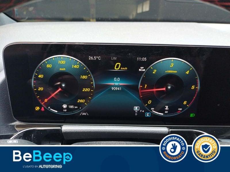 Mercedes-Benz GLA 180 D PREMIUM AUTO