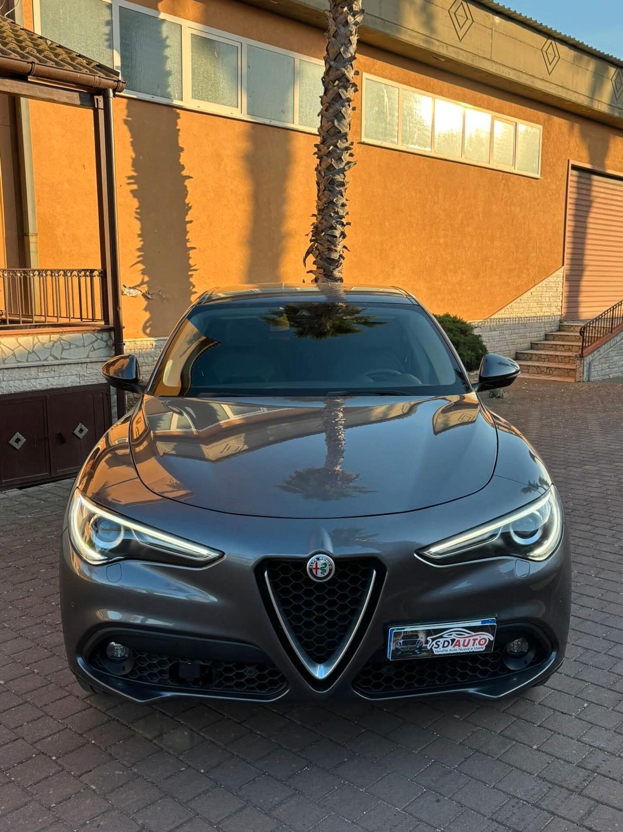 Alfa Romeo Stelvio 2.2 Turbodiesel 210 CV AT8 Q4 Executive