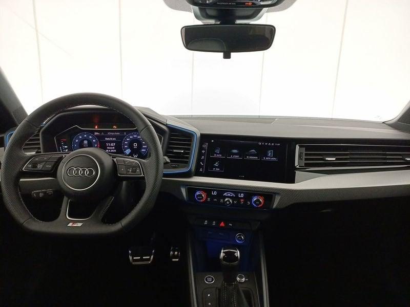 Audi A1 II 2019 Sportback Sportback 30 1.0 tfsi Identity Black 116cv s-tronic
