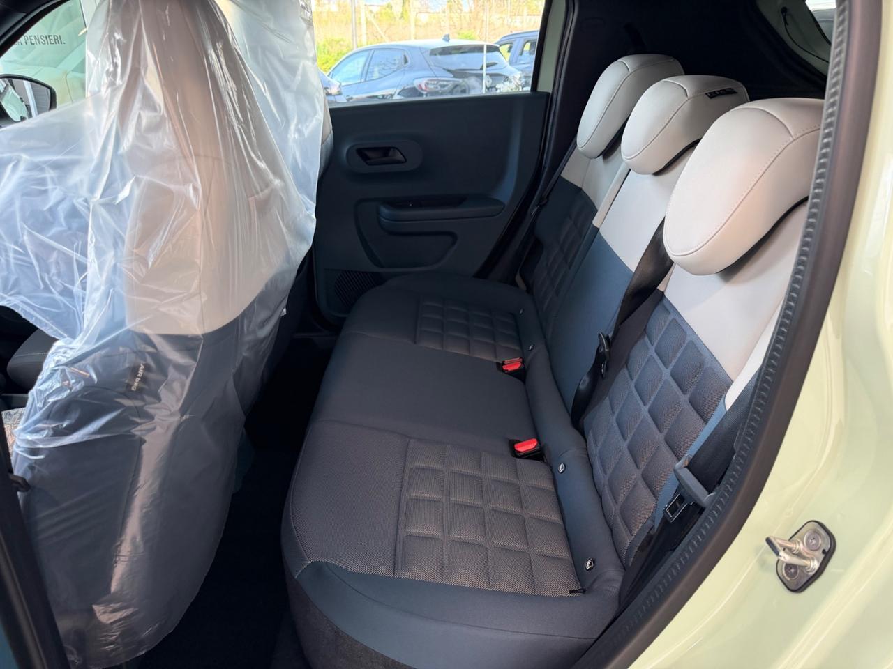 Fiat Grande Panda 1.2 Hybrid 110 CV S&S La Prima