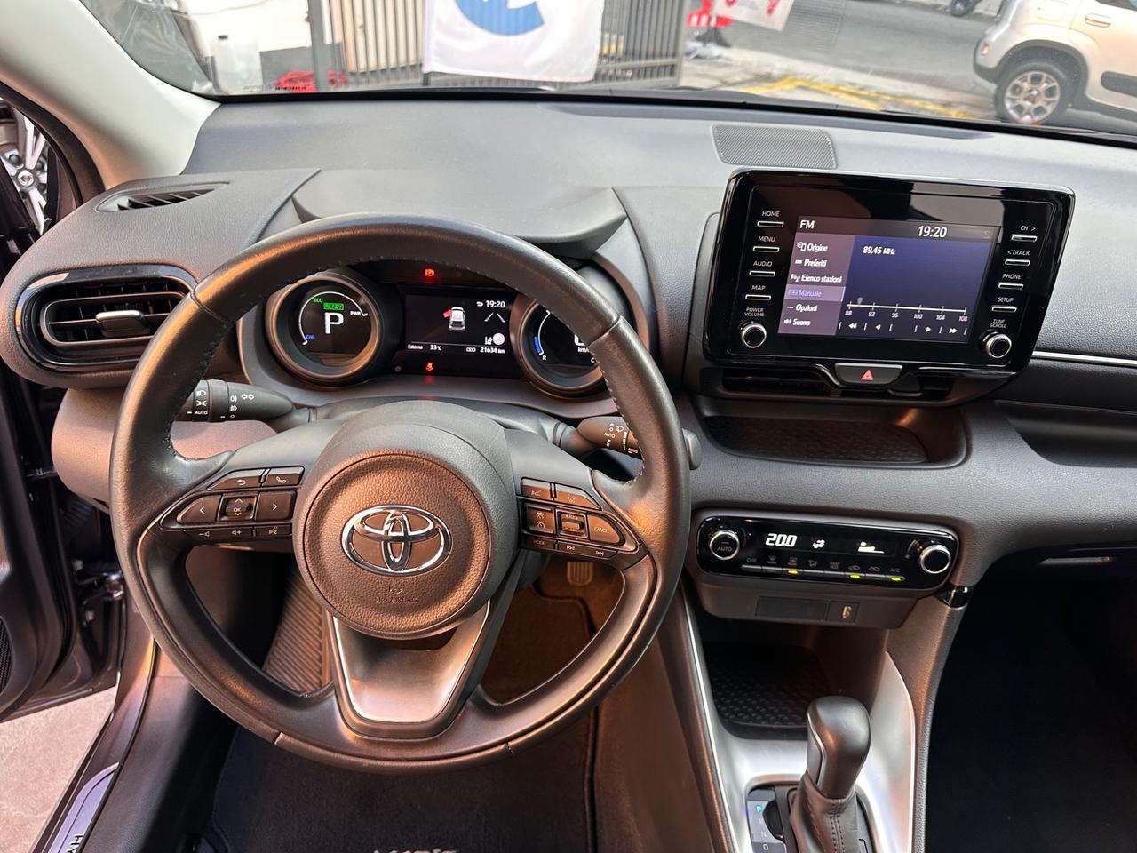 Toyota Yaris 1.5 Hybrid 5 porte Trend