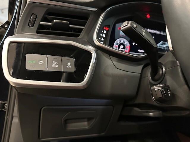 Audi A6 allroad 40 TDI 2.0 quattro S tronic Business Advanced