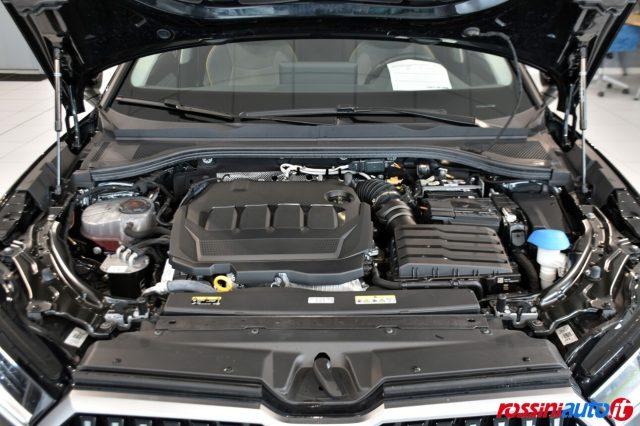 SKODA Superb 2.0 TDI 150 CV DSG STYLE + R18 + ALCANTARA LOUNGE