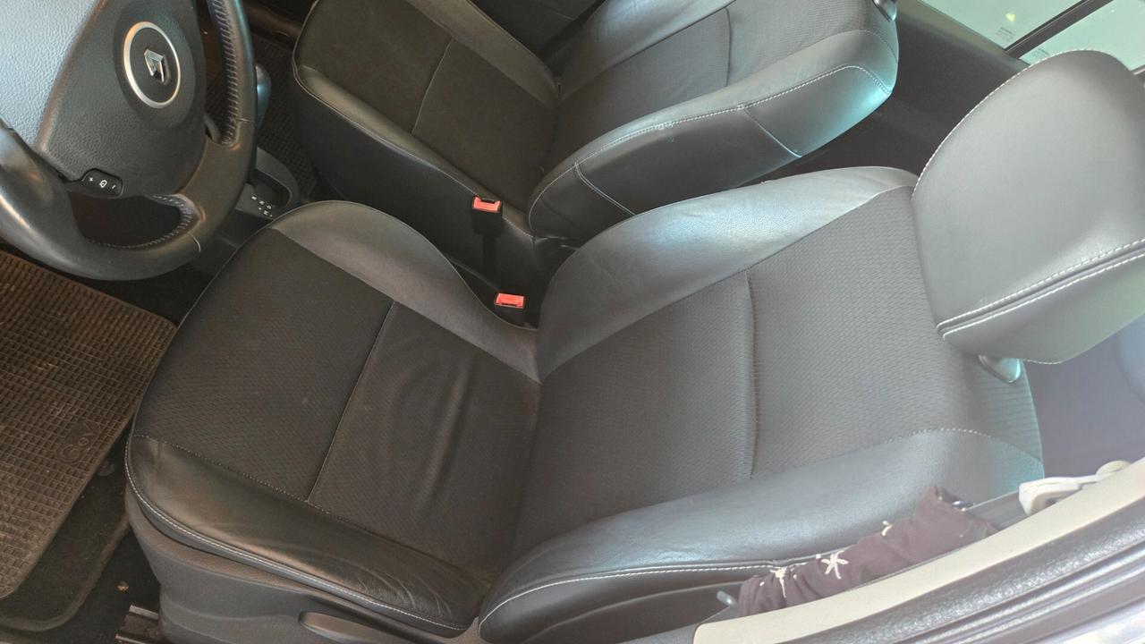 Renault Modus 1.6 16V AUTOMATIC