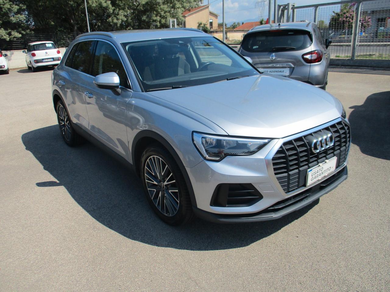 Audi Q3 35 TDI S tronic Business