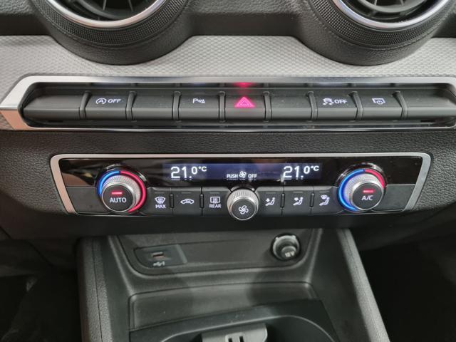 AUDI Q2 30 TDI Identity Black