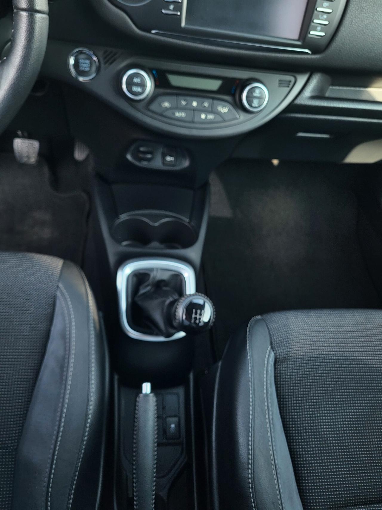 Toyota Yaris 1.0 5 porte Business