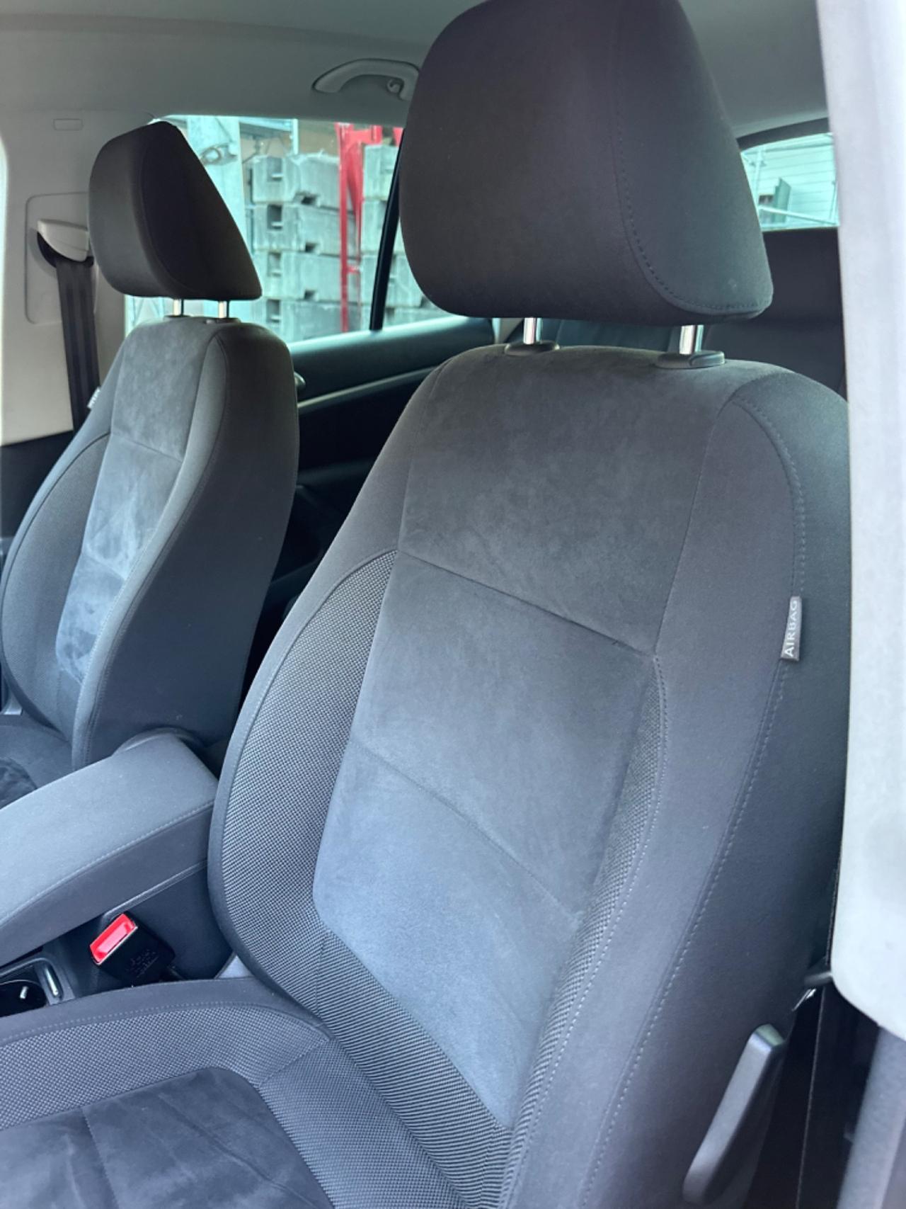 Volkswagen TIGUAN 2.0 TDI 140 CV POCHIKM 4MOTION UNIPR
