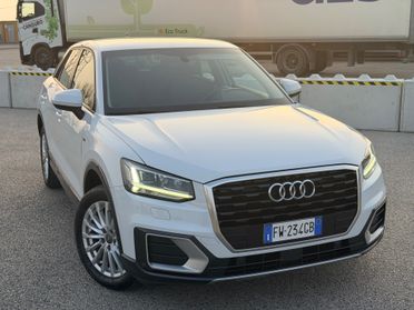 Audi Q2 30 TDI Business Design