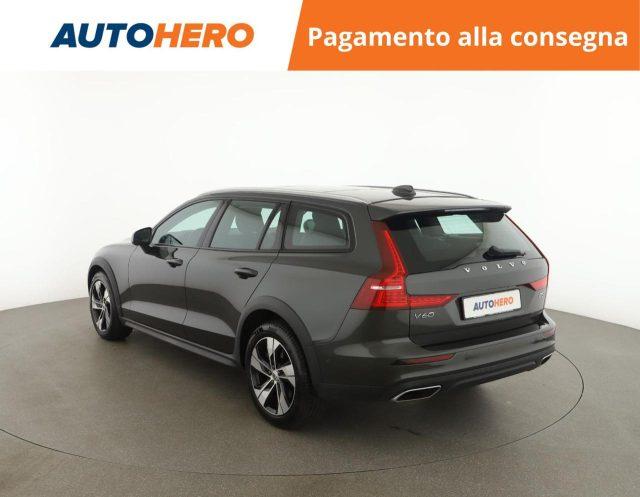 VOLVO V60 Cross Country B5 AWD Geartronic Business Pro