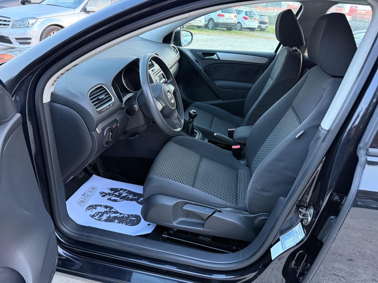 Volkswagen Golf 1.2 TSI 5p. UNICO 105CV