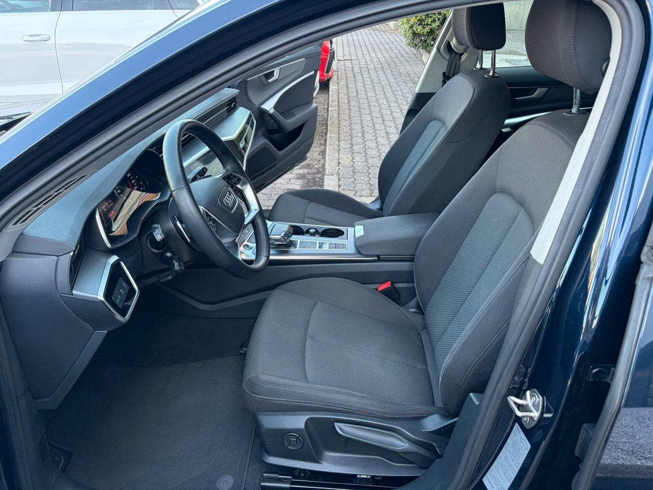 Audi A6 Avant 40 2.0 tdi mhev Business s-tronic my19