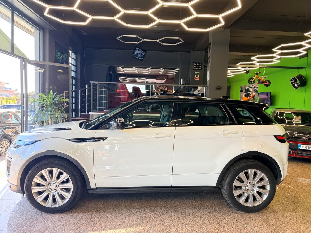 Land Rover Range Evoque 2.0 TD4 150 CV 5p. SE Dynamic