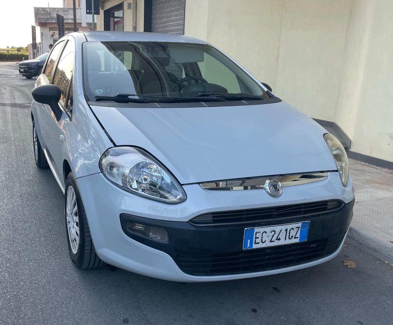 Fiat Punto Evo 1.3 Mjt 90 CV 5 porte Dualogic Emotion