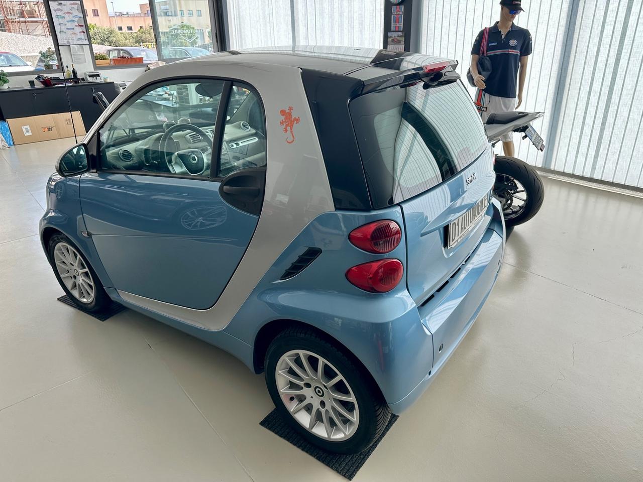 Smart ForTwo 1000 52 kW coupé passion
