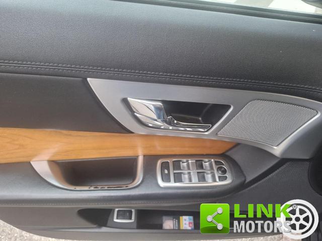 JAGUAR XF 2.2 D 200 CV Luxury