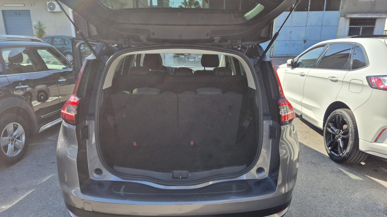 Renault Grand Scenic TCe 140 CV EDC FAP Intens