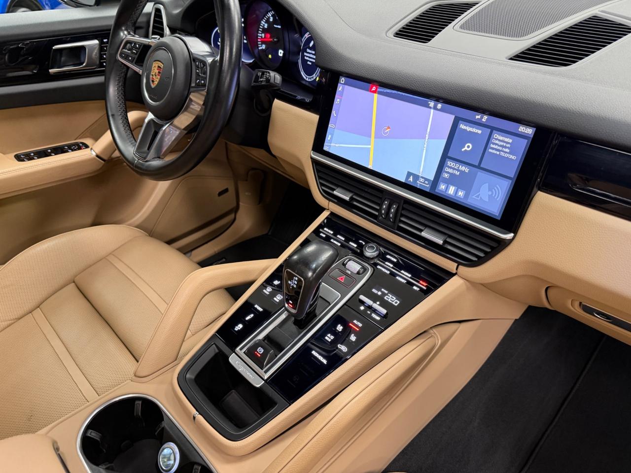 Porsche Cayenne 3.0 V6