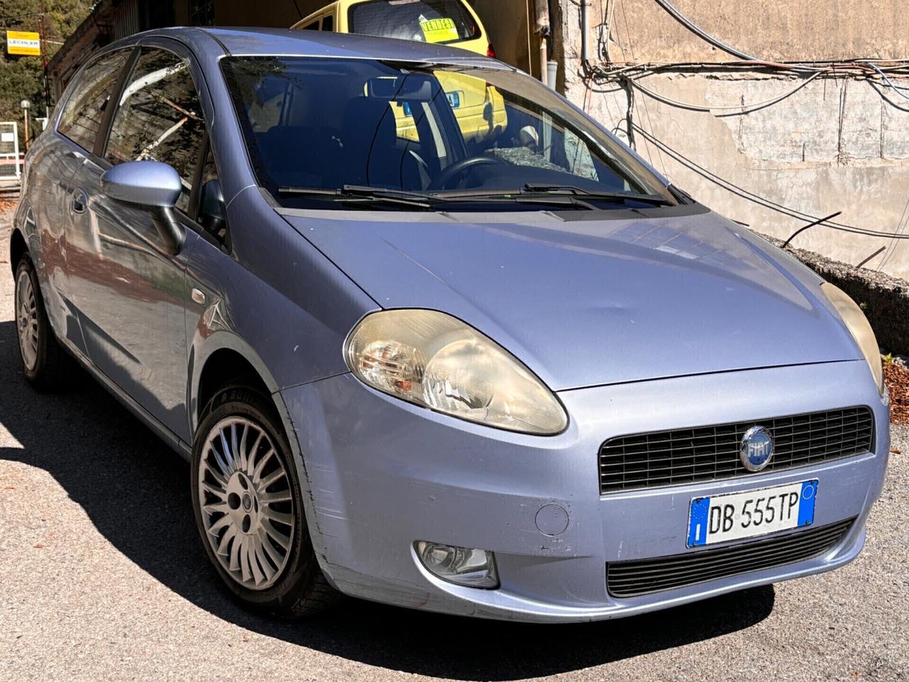 Fiat Grande Punto 1.4 Starjet 16V 3 porte Dynamic