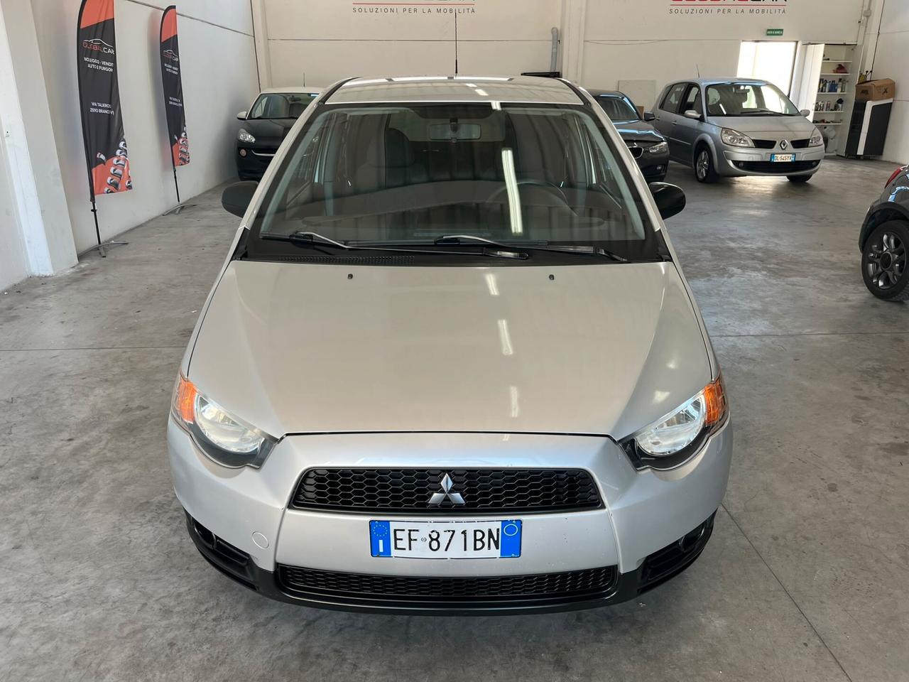 Mitsubishi Colt MITSUBISCHI 1.1 BENZINA