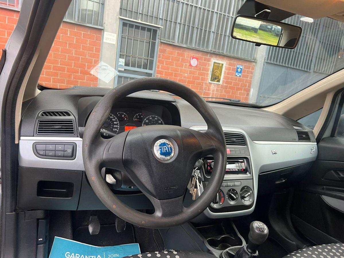 FIAT - Grande Punto - 1.3 MJT 75 CV 3p. Active