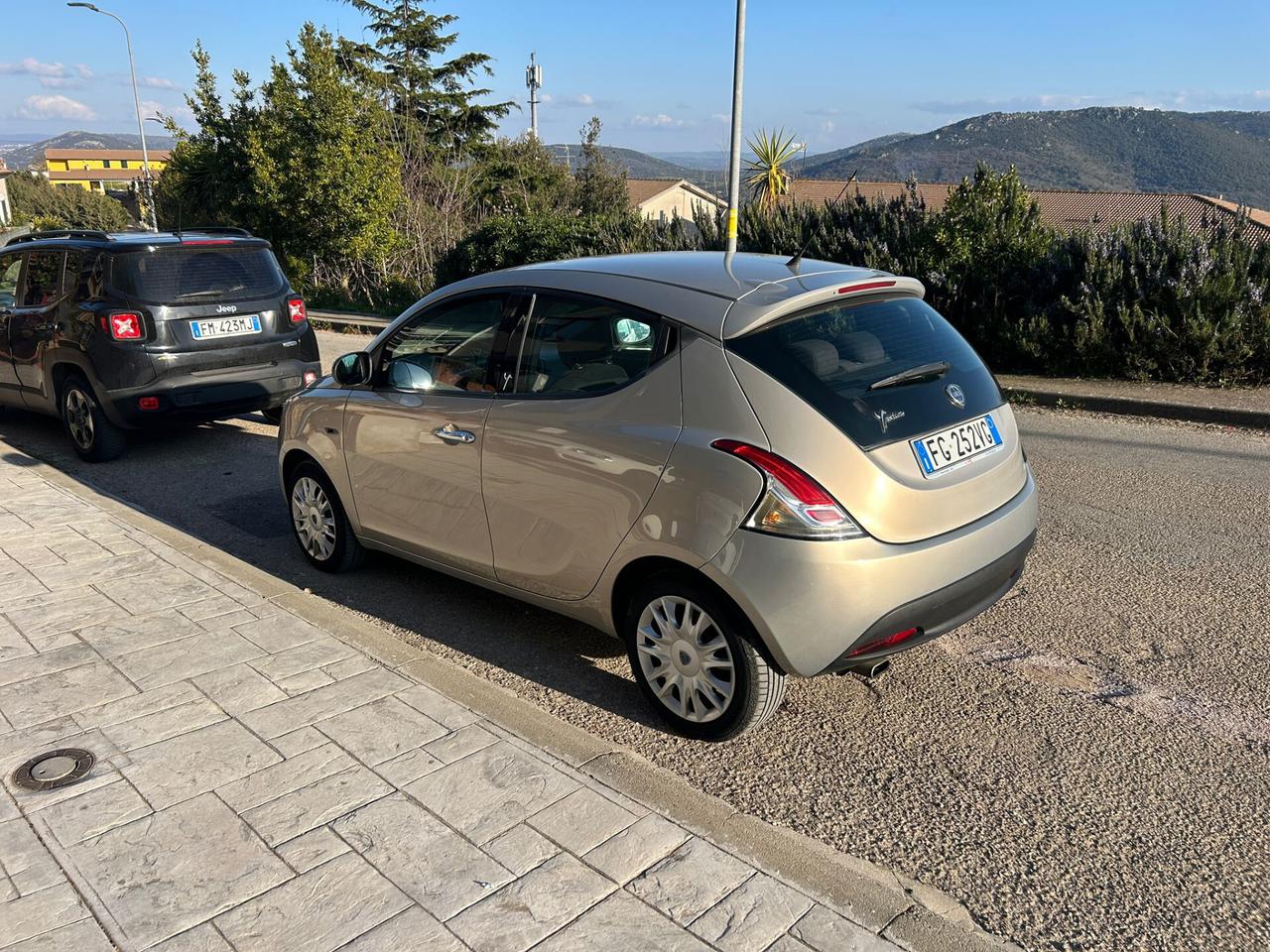 Lancia Ypsilon 1.2 69 CV 5 porte Gold