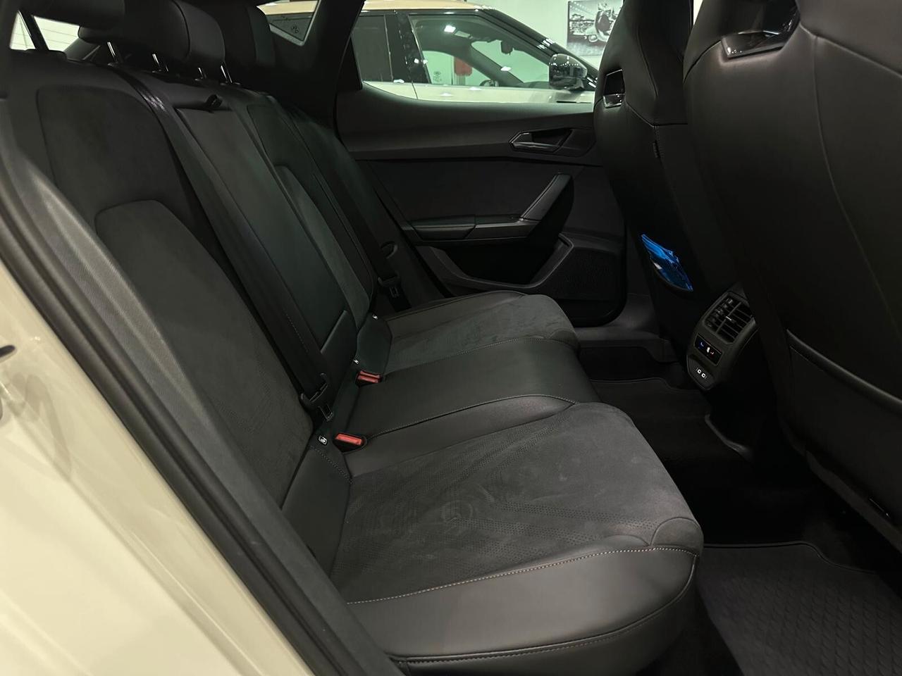 Cupra Leon 1.5 Hybrid 150 CV DSG