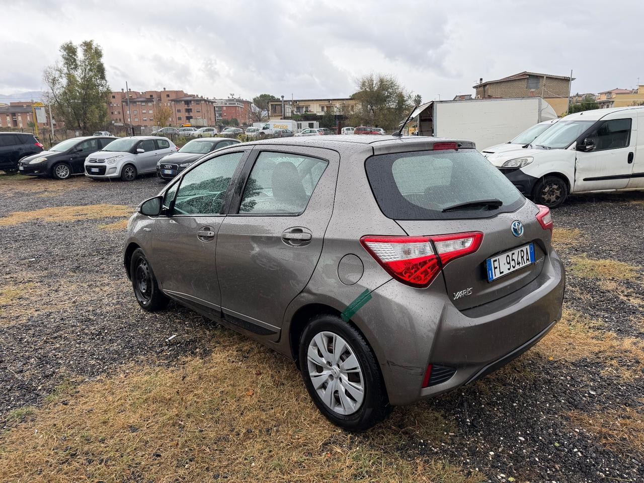 Toyota Yaris 1.5 Hybrid 5 porte Active