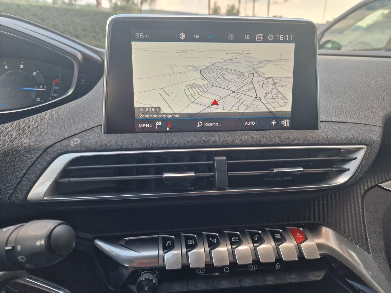 Peugeot 3008 BlueHDi 120 S&S EAT6 Business