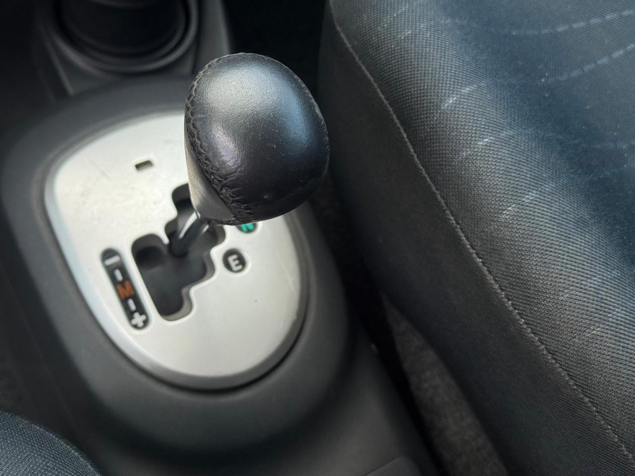 TOYOTA YARIS 1.4 D-4D AUTOMATICA SOL