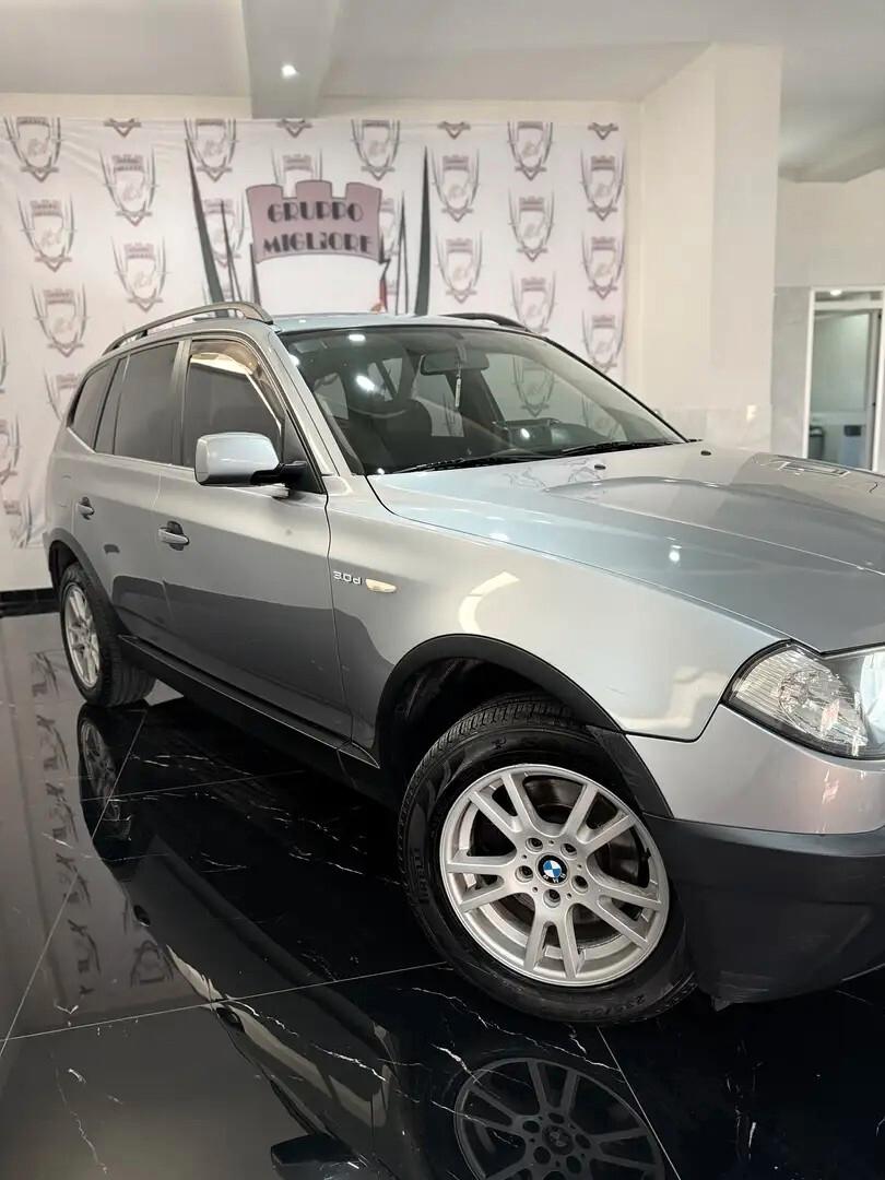 Bmw X3 3.0d cat Futura