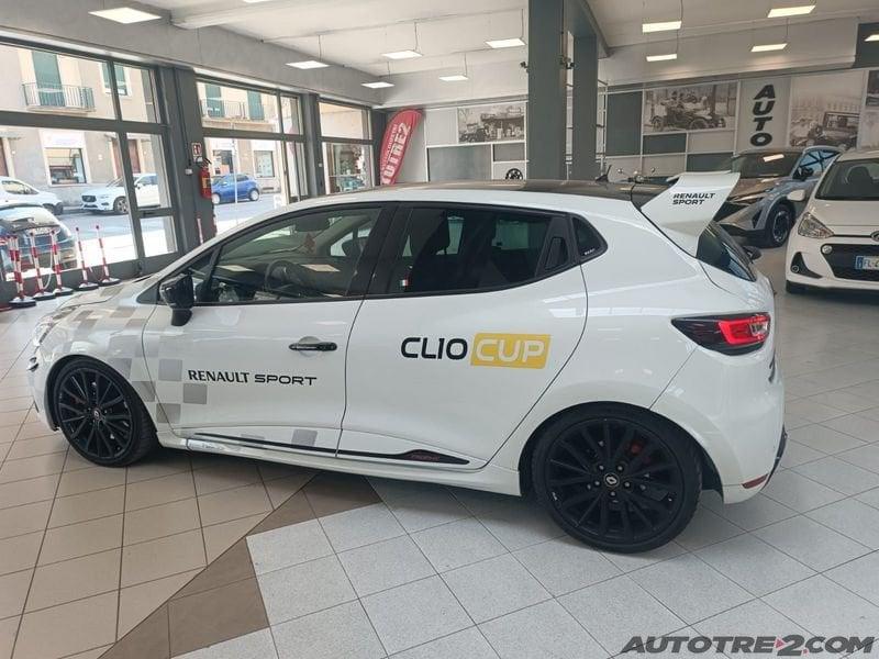 Renault Clio 1.6 TCe 220cv Energy RS Trophy EDC