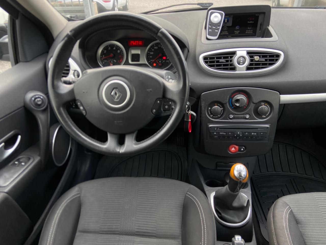 Renault Clio 1.2 16V 5 porte Va A 3