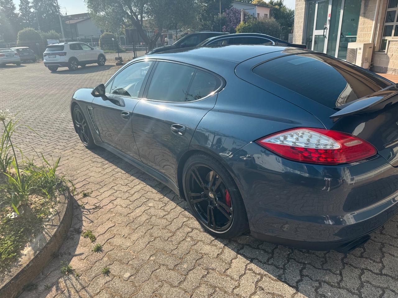 Porsche Panamera 4.8 Turbo S
