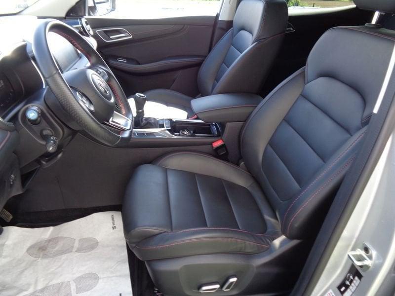 MG HS 1.5T-GDI Luxury