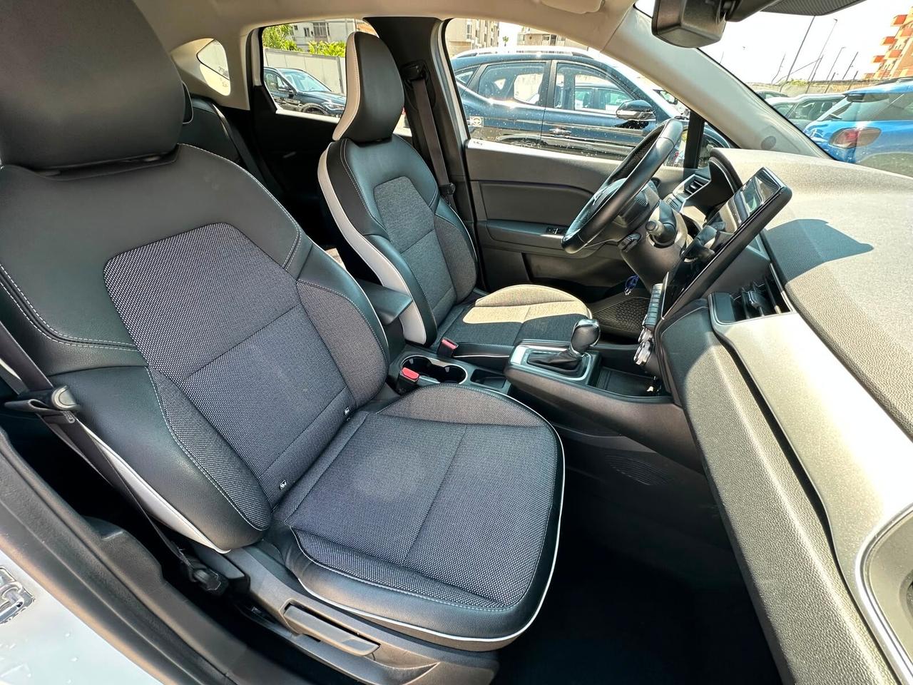 Renault Captur Full Hybrid E-Tech 145 CV Intens