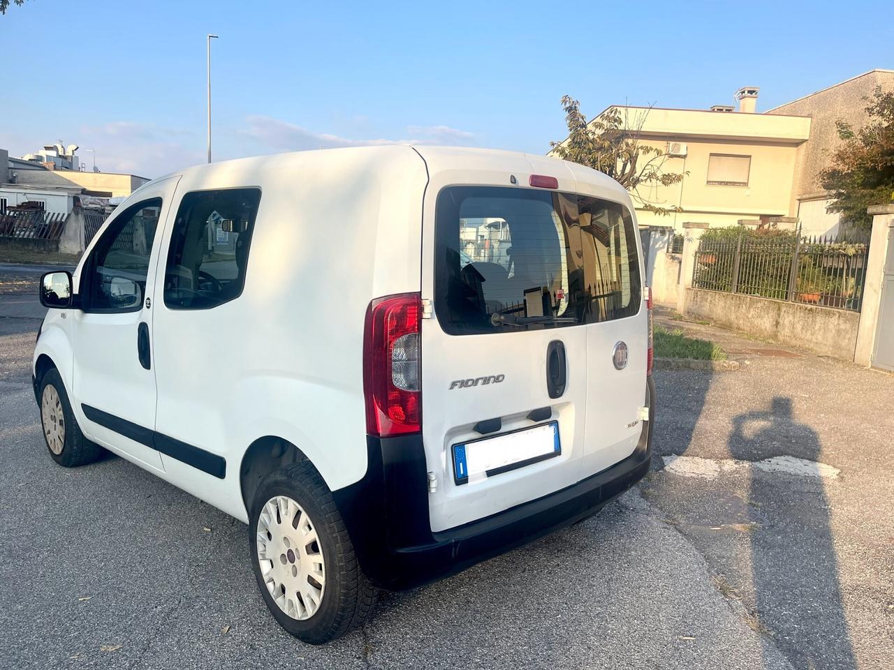 Fiat Fiorino 1.3 MJT 95CV Combi Semivetrato Neopatentati 5 posti 2011