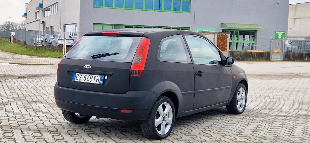 Ford Fiesta 1.2 16V 3p. Ghia
