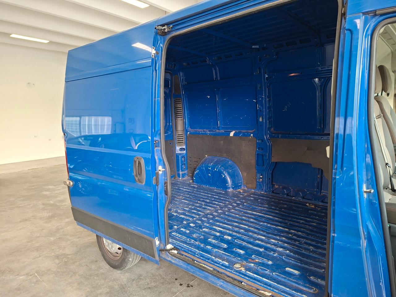 Peugeot Boxer 2.2/104000 KM/2021/EURO 6D