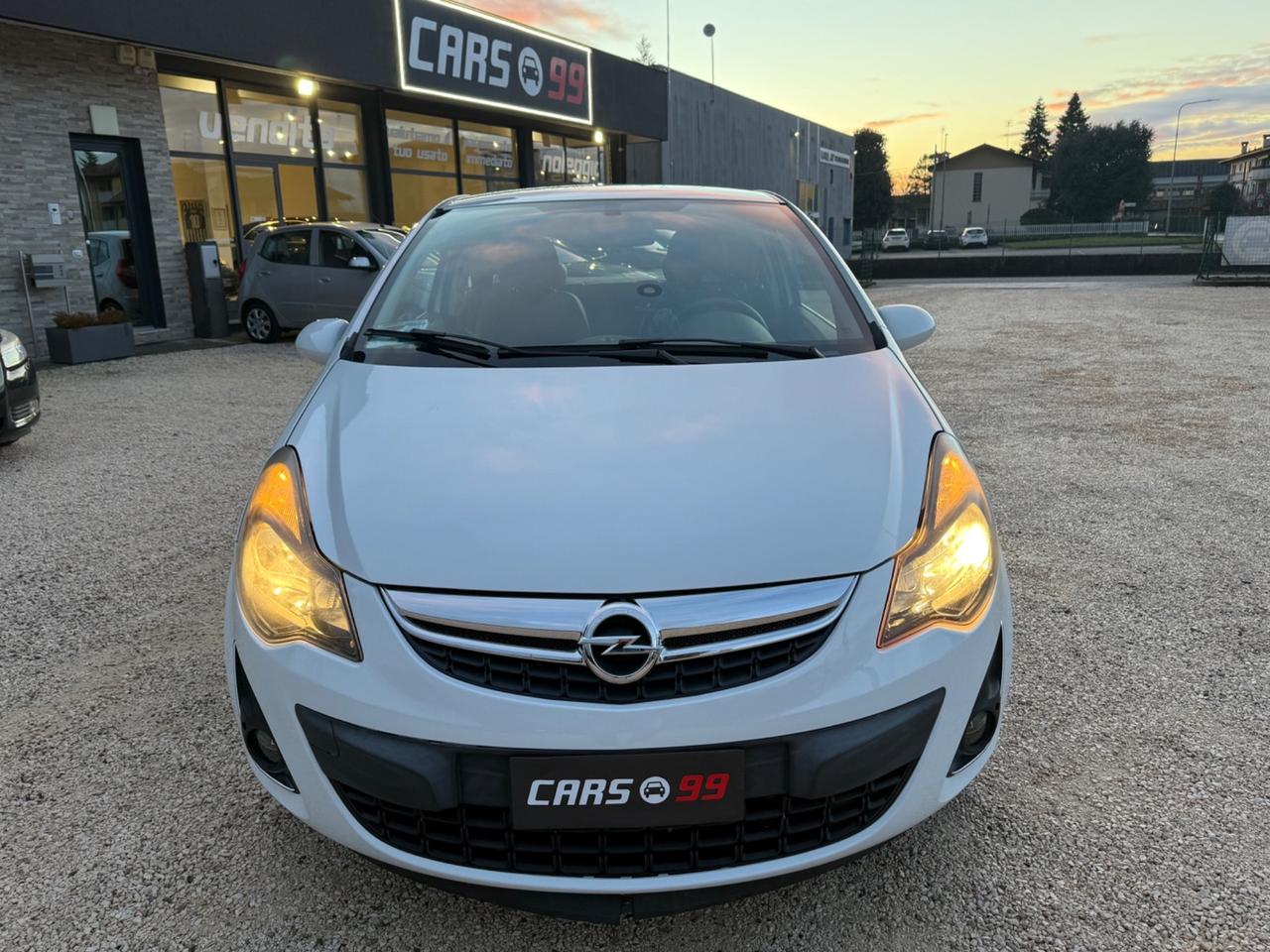 Opel Corsa 1.2 3 porte Edition