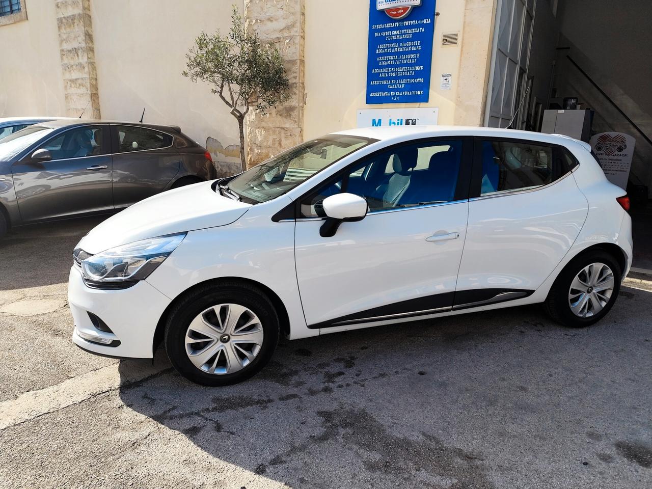 Renault Clio 1.2 75CV 5 porte Life