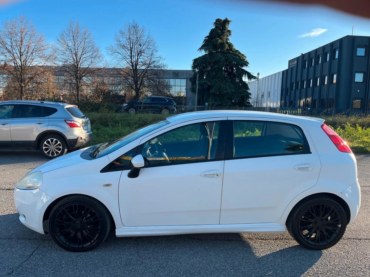 Fiat Grande Punto 1.3 MJT 90 CV 5 porte Dynamic